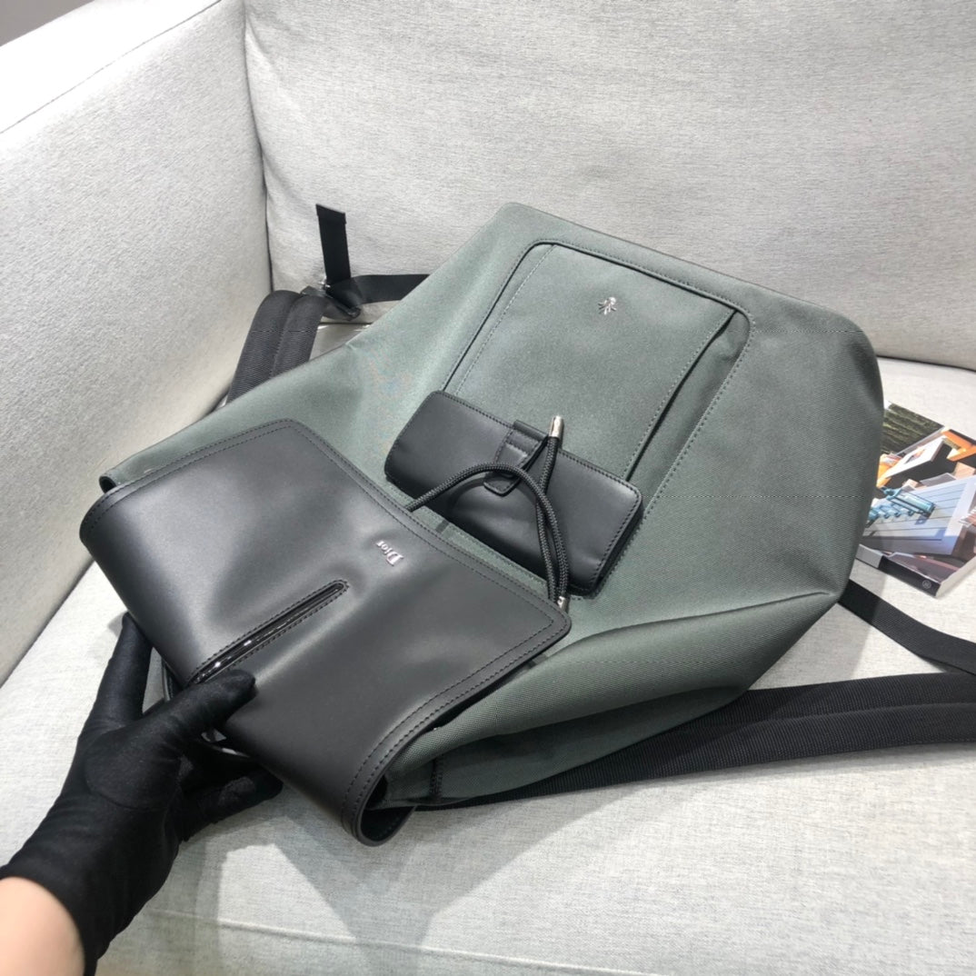 Men’s Casual Backpack