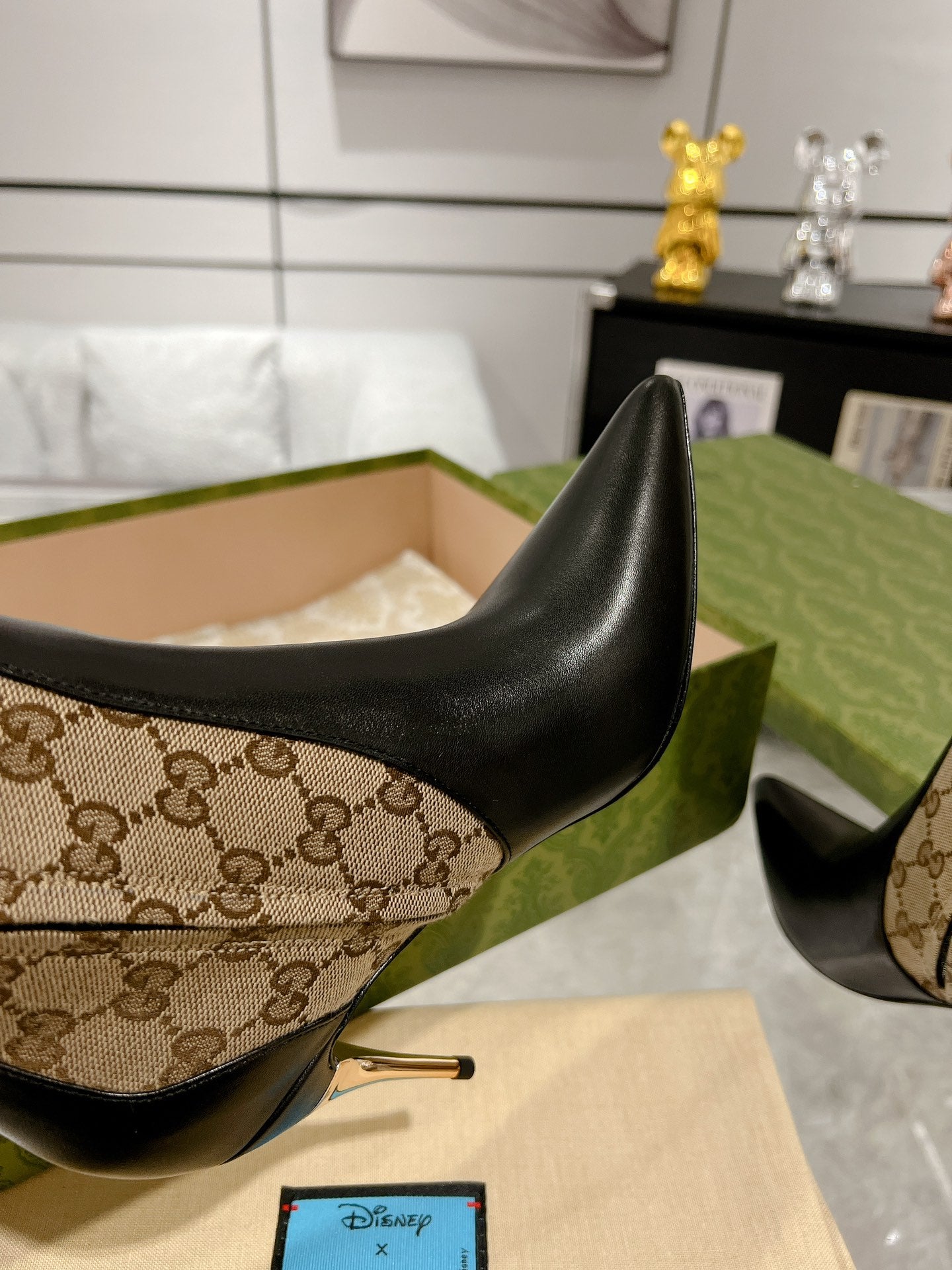 Women’s High-Heel Leather Boots